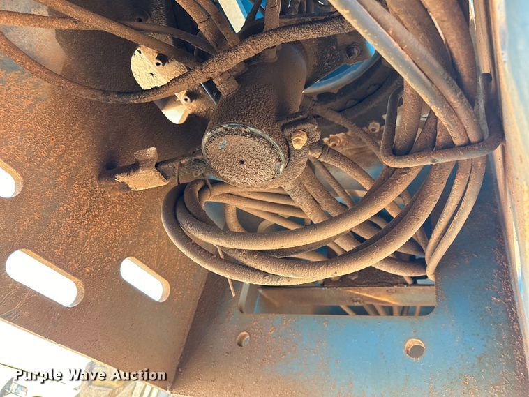 image for item DO6985 2007 Genie S-60 boom lift