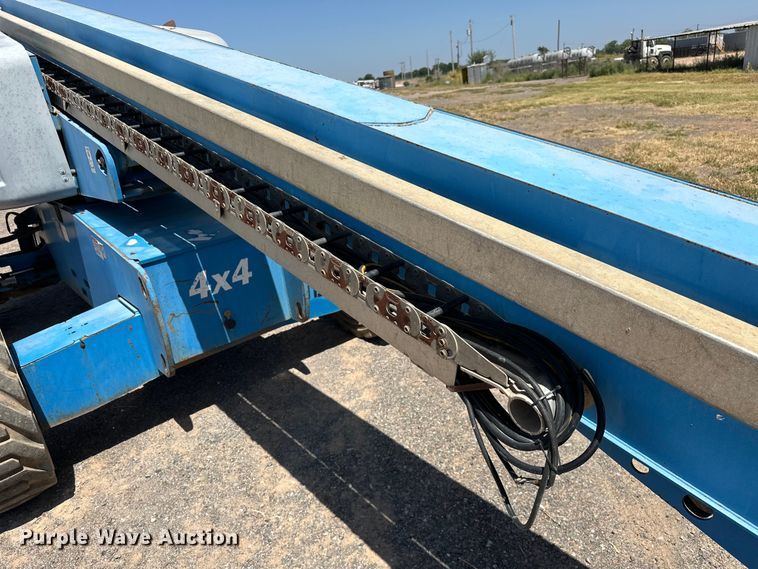 image for item DO6985 2007 Genie S-60 boom lift