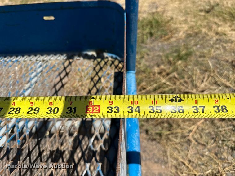 image for item DO6985 2007 Genie S-60 boom lift