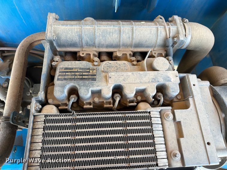 image for item DO6985 2007 Genie S-60 boom lift