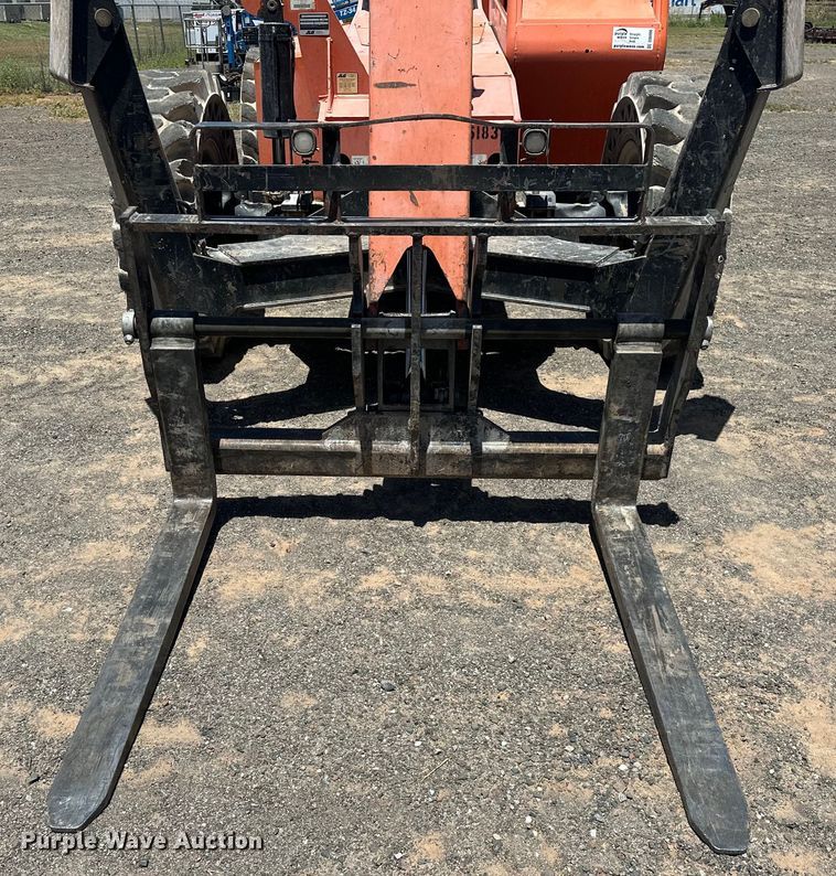 image for item DO6986 2014 JLG 10042 telehandler