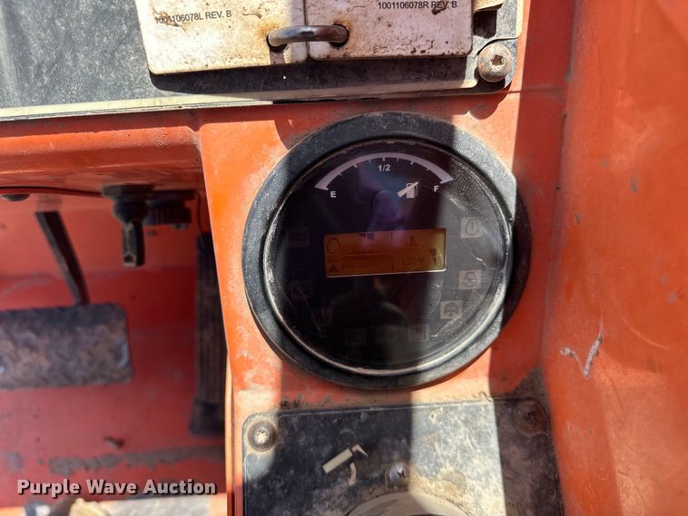 image for item DO6986 2014 JLG 10042 telehandler