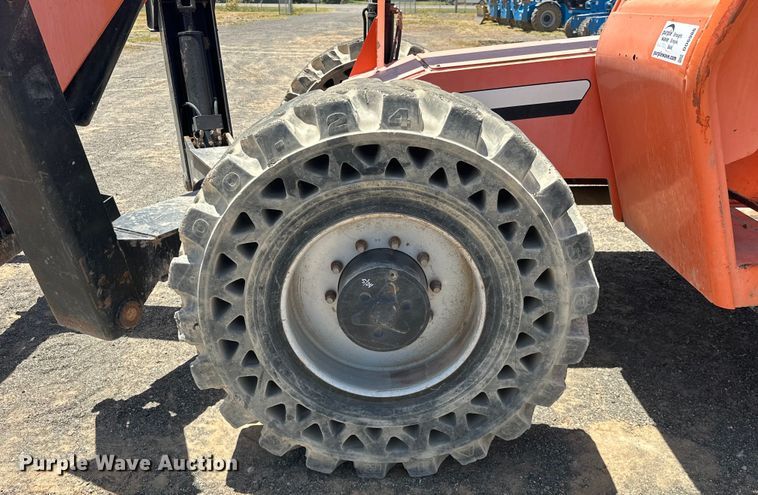 image for item DO6986 2014 JLG 10042 telehandler