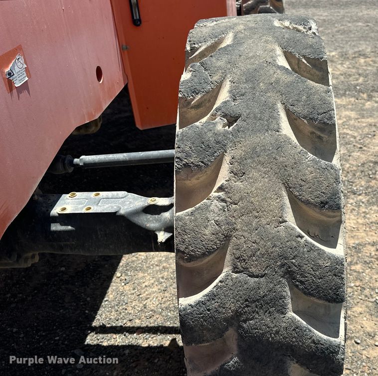 image for item DO6986 2014 JLG 10042 telehandler