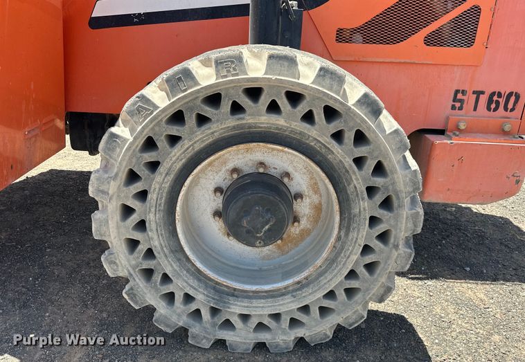 image for item DO6986 2014 JLG 10042 telehandler