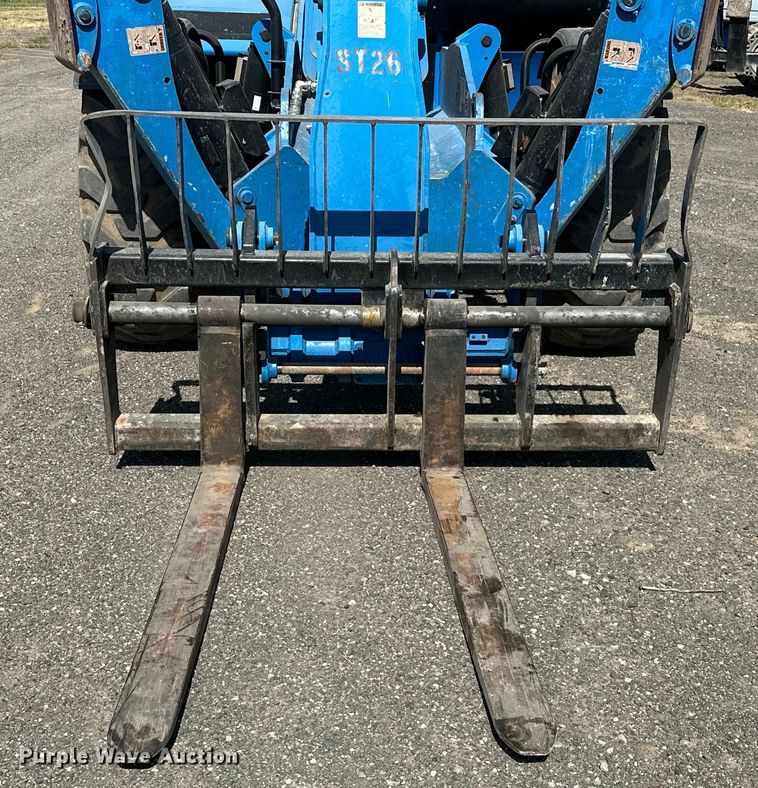 image for item DO6987 2019 Genie  GTH-1256 telehandler