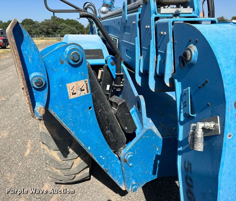 image for item DO6987 2019 Genie  GTH-1256 telehandler