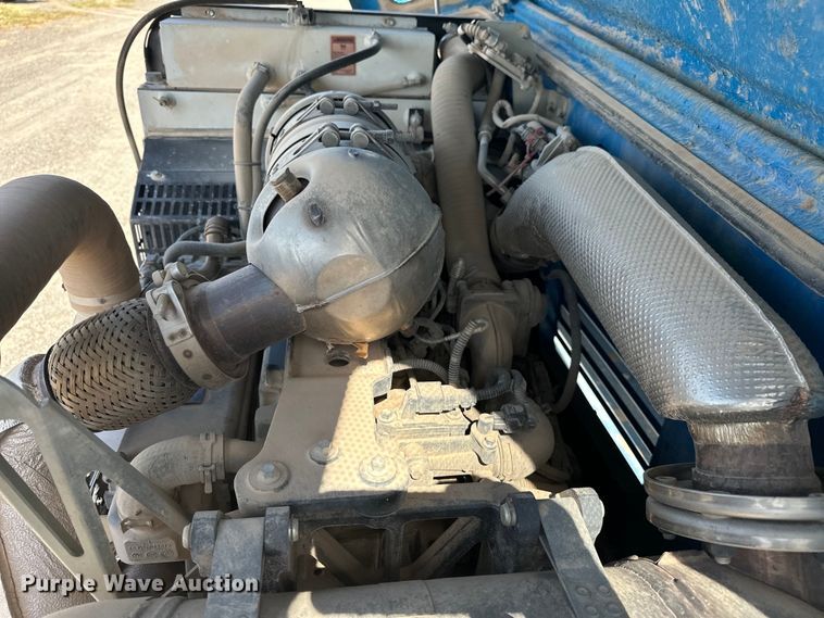 image for item DO6987 2019 Genie  GTH-1256 telehandler