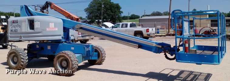 image for item DO7027 2006 Genie S-40 boom lift