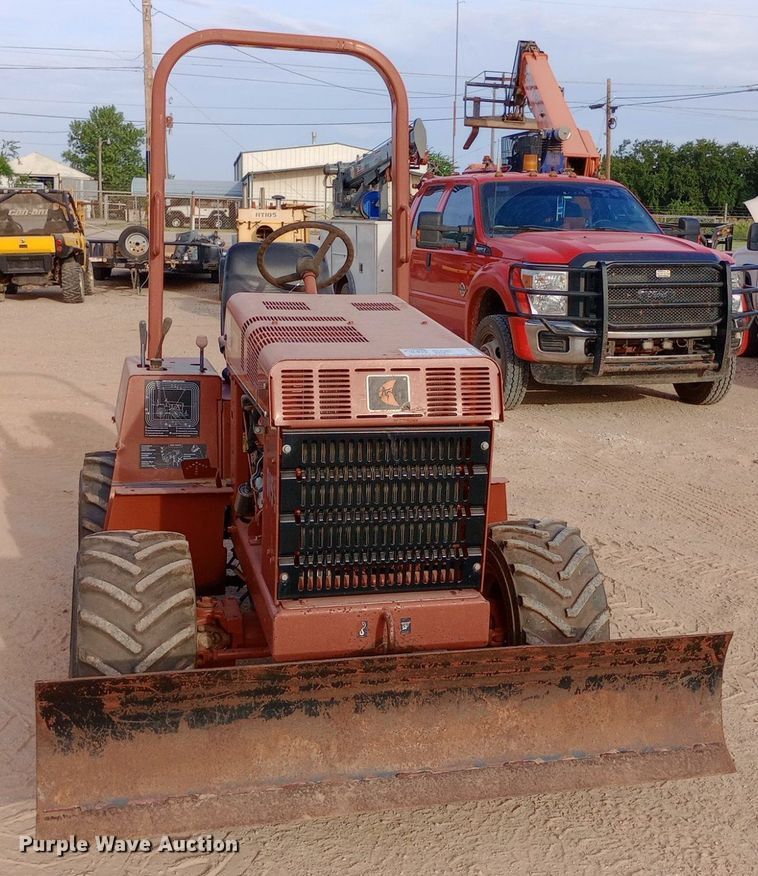 image for item DO7029 2004 Ditch Witch 3700 trencher