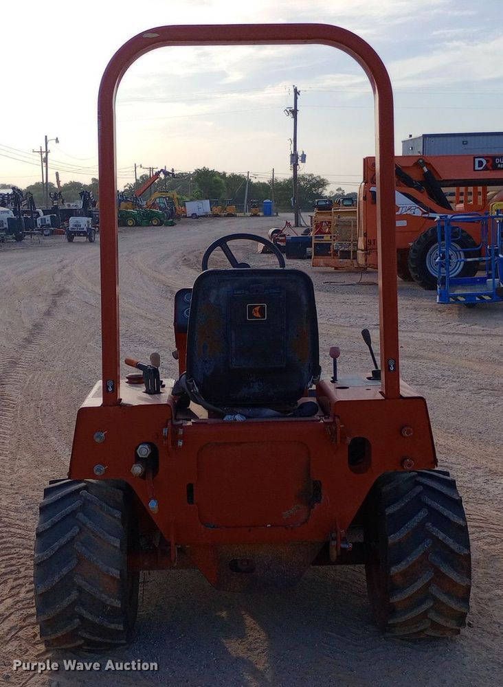 image for item DO7029 2004 Ditch Witch 3700 trencher