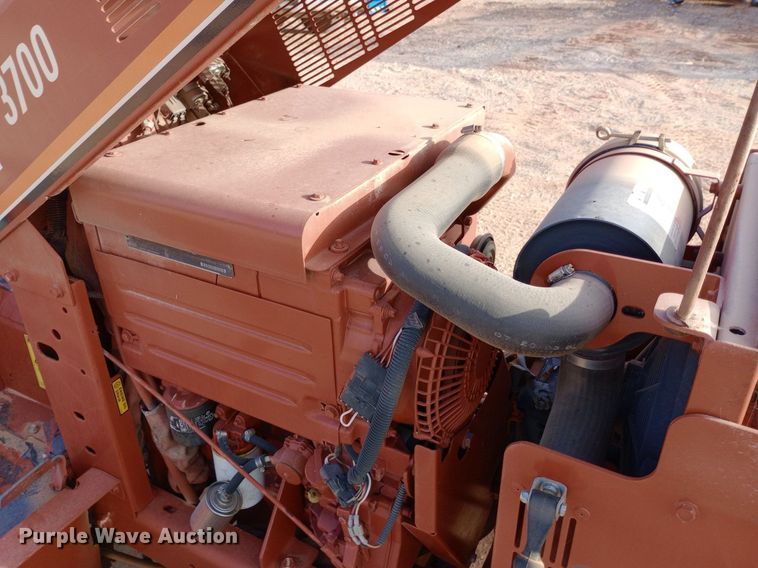 image for item DO7029 2004 Ditch Witch 3700 trencher