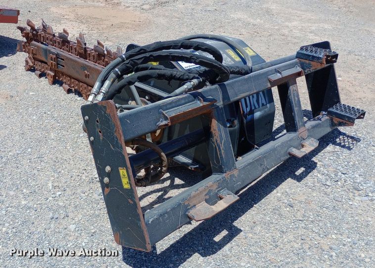 image for item DO7033 Caterpillar  T9B skid steer trencher
