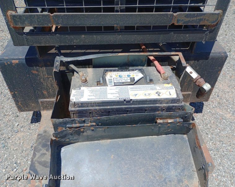 image for item DO7037 Selwood  hydraulic power unit