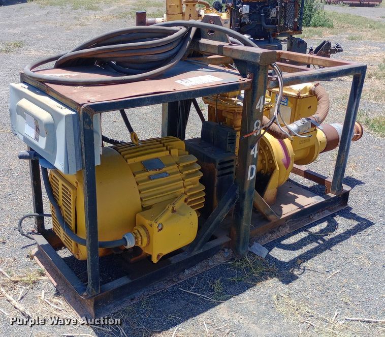 image for item DO7040 Selwood D150  water pump