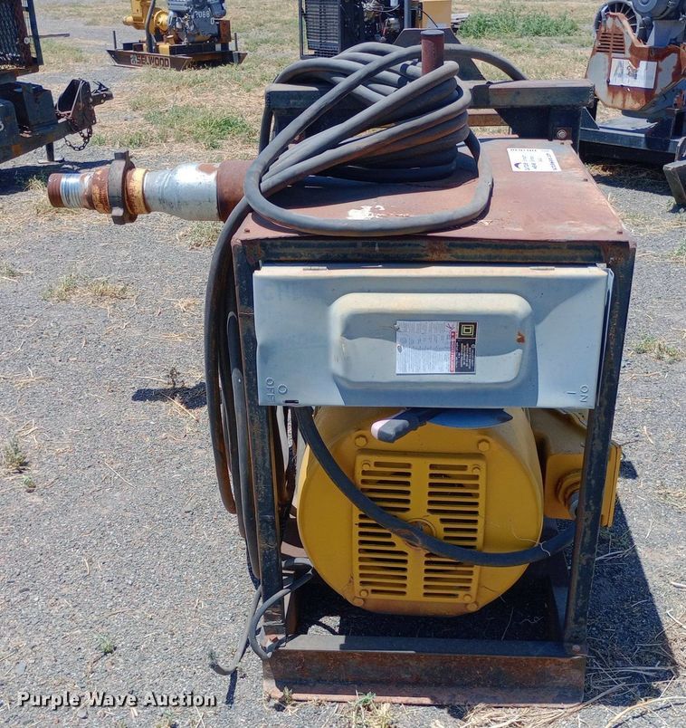 image for item DO7040 Selwood D150  water pump