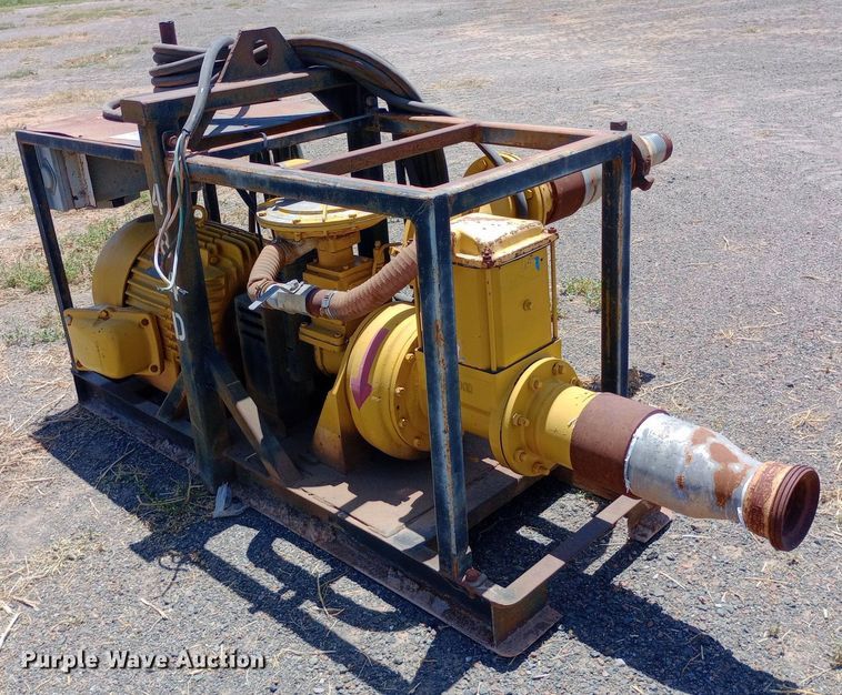 image for item DO7040 Selwood D150  water pump