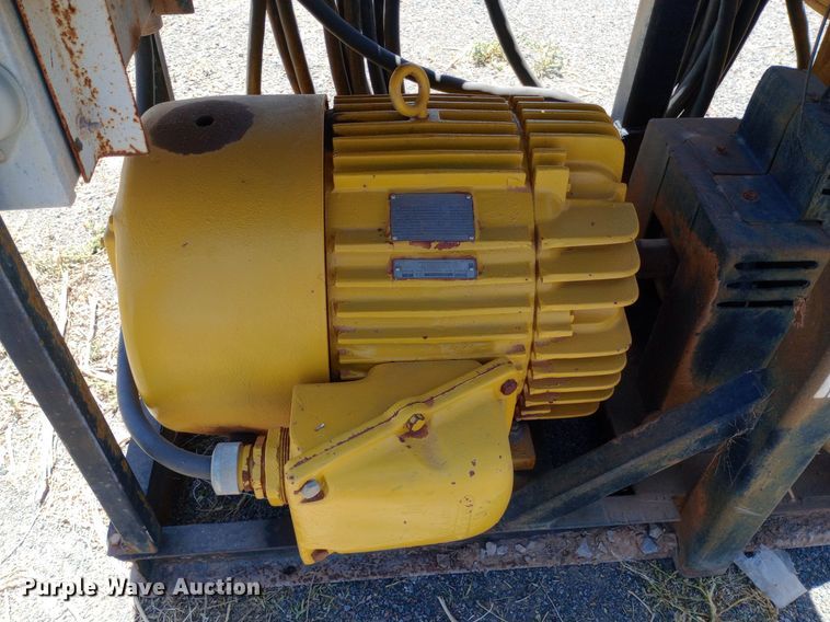 image for item DO7040 Selwood D150  water pump