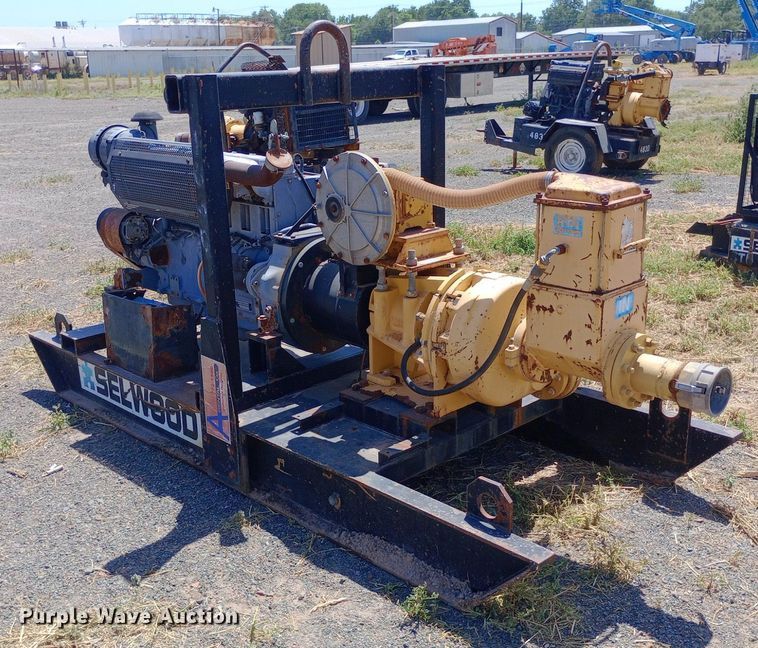 image for item DO7041 Selwood water pump