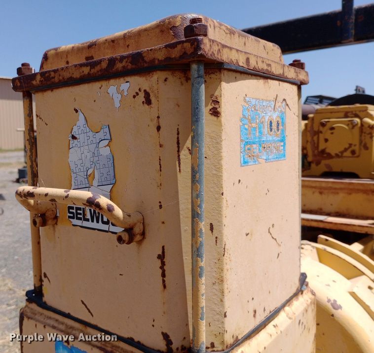 image for item DO7041 Selwood water pump