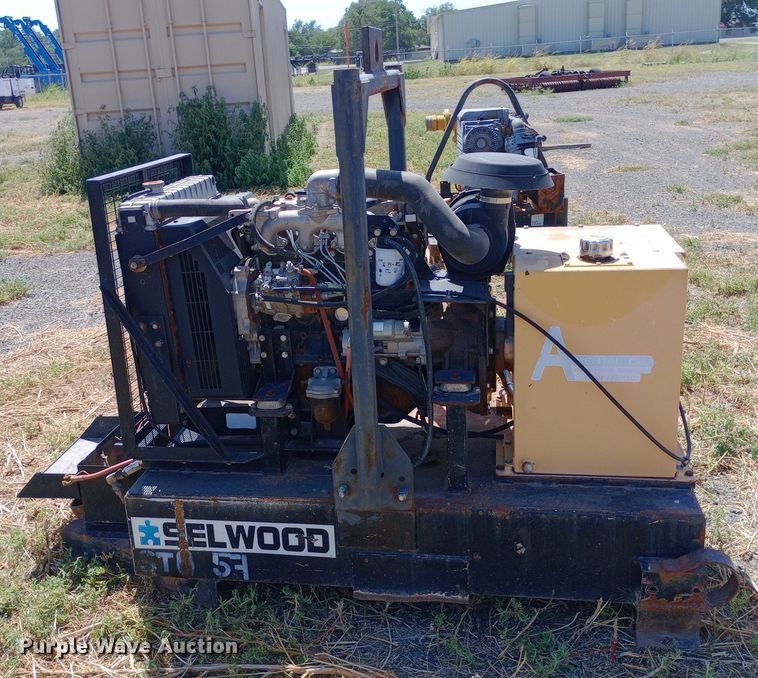 image for item DO7042 Selwood hydraulic power unit