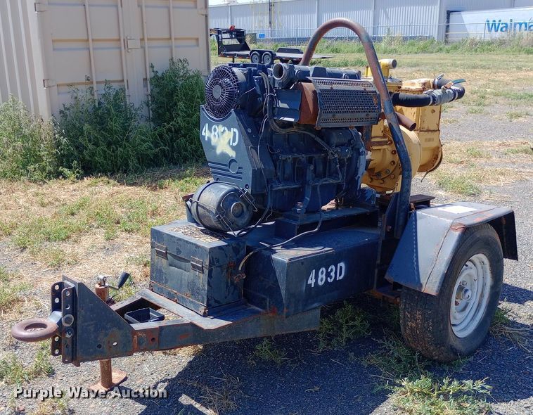 image for item DO7044 Selwood  water pump