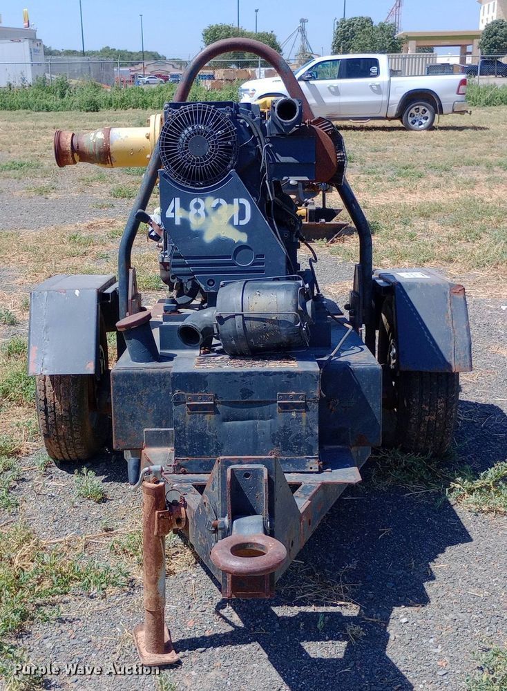 image for item DO7044 Selwood  water pump