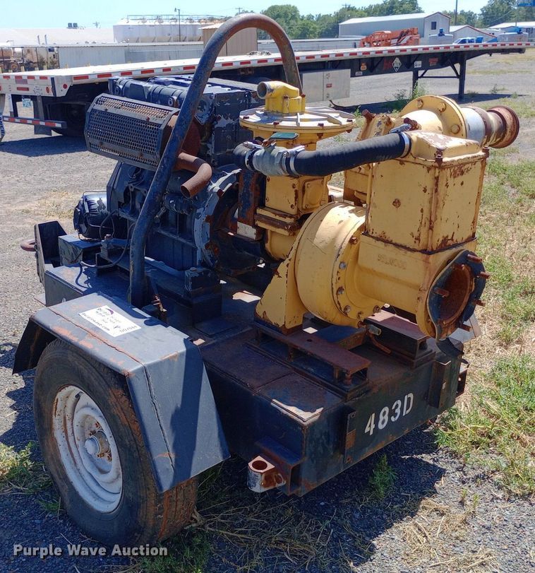 image for item DO7044 Selwood  water pump