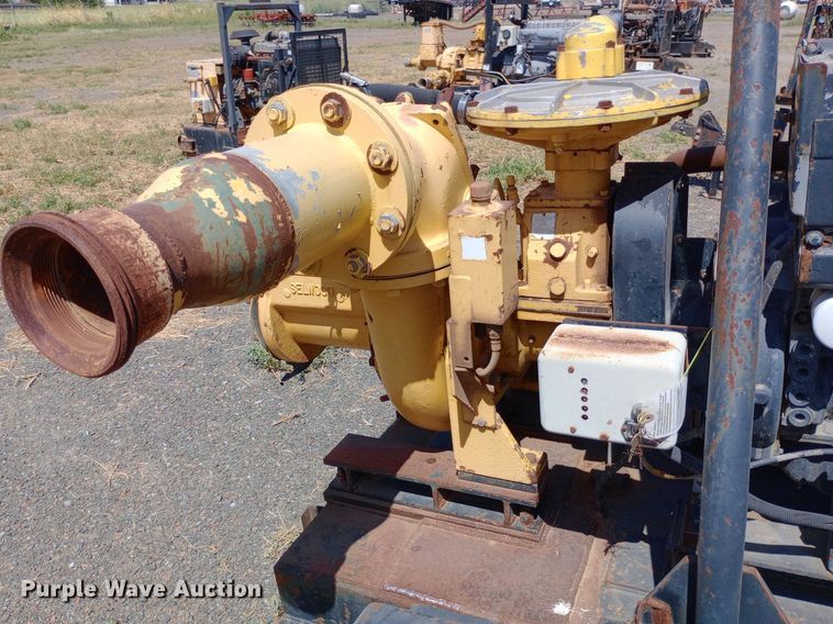 image for item DO7044 Selwood  water pump