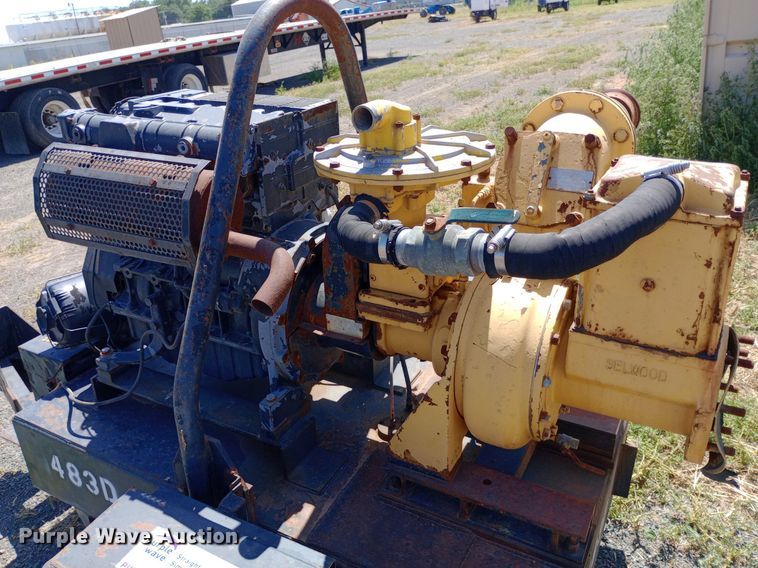 image for item DO7044 Selwood  water pump