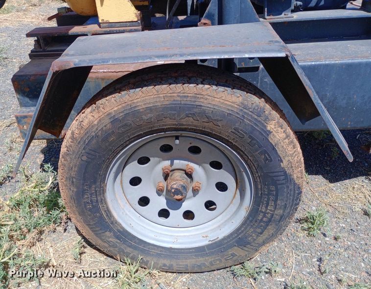 image for item DO7044 Selwood  water pump