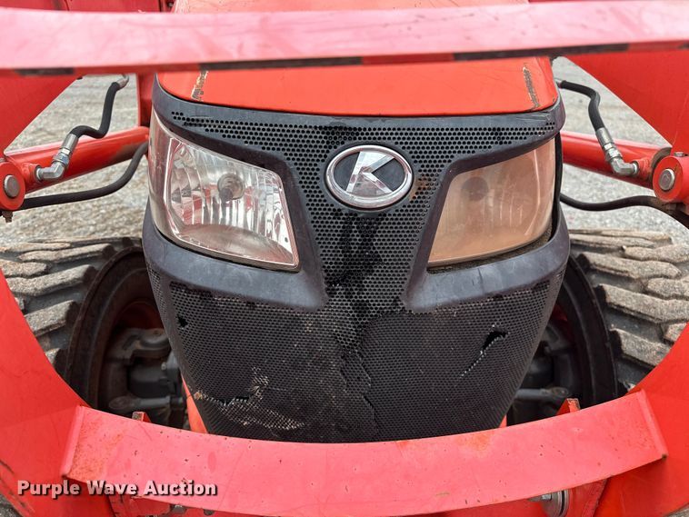 image for item DO7046 Kubota  MX5800 MFWD tractor