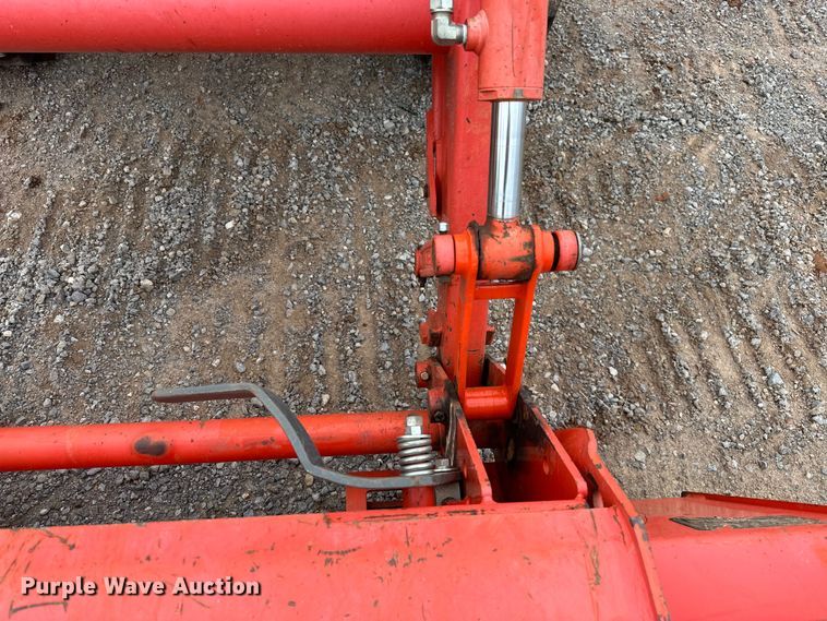 image for item DO7046 Kubota  MX5800 MFWD tractor