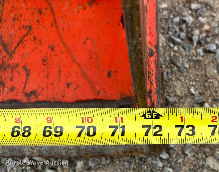 image for item DO7046 Kubota  MX5800 MFWD tractor