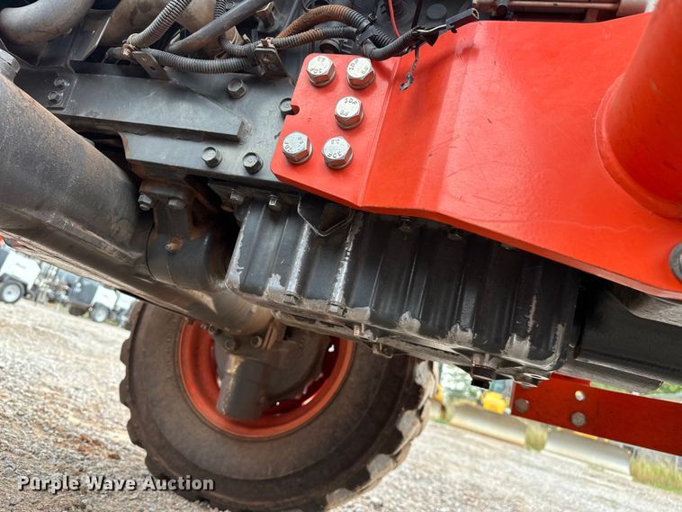 image for item DO7046 Kubota  MX5800 MFWD tractor