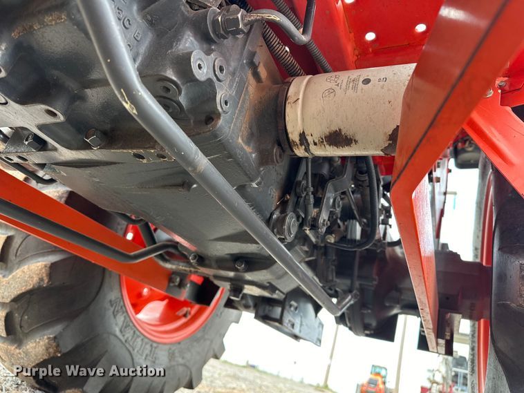 image for item DO7046 Kubota  MX5800 MFWD tractor