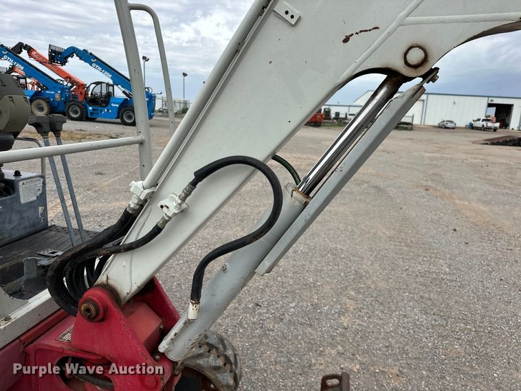 image for item DO7047 2012 Takeuchi  TB228 mini excavator