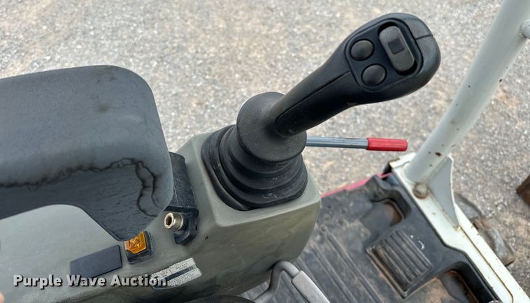 image for item DO7047 2012 Takeuchi  TB228 mini excavator