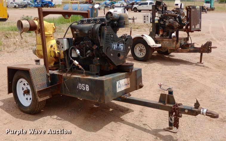 image for item DO7055 Selwood  S150 water pump