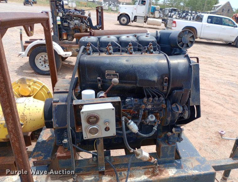 image for item DO7055 Selwood  S150 water pump