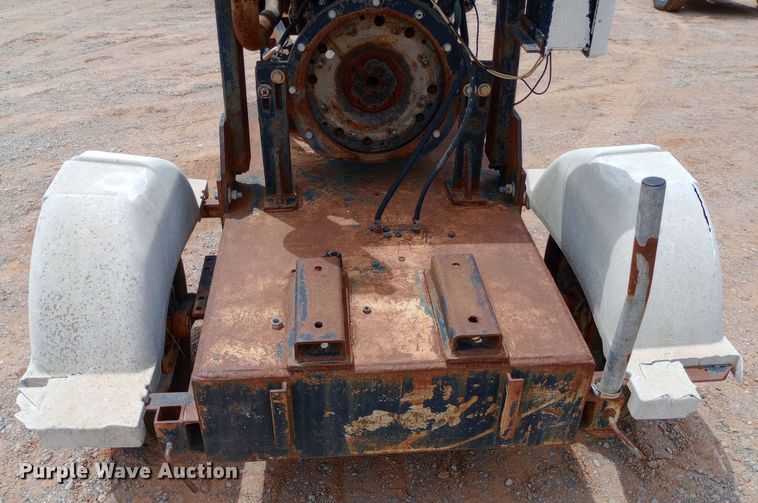 image for item DO7057 Isuzu 4BD2 engine 