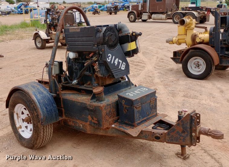 image for item DO7058 Deutz  F4L2011 engine