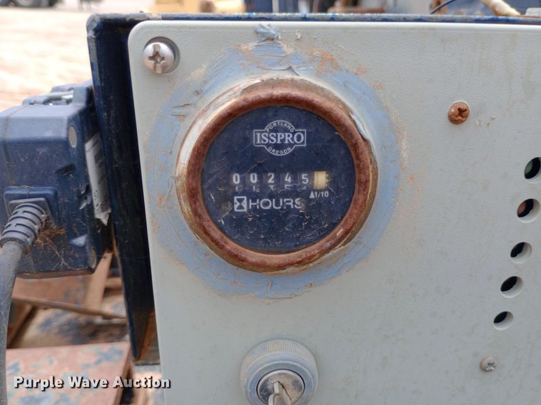 image for item DO7058 Deutz  F4L2011 engine