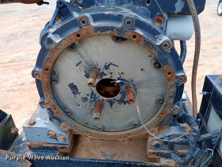 image for item DO7058 Deutz  F4L2011 engine