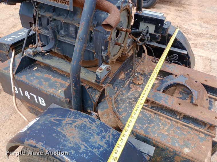 image for item DO7058 Deutz  F4L2011 engine