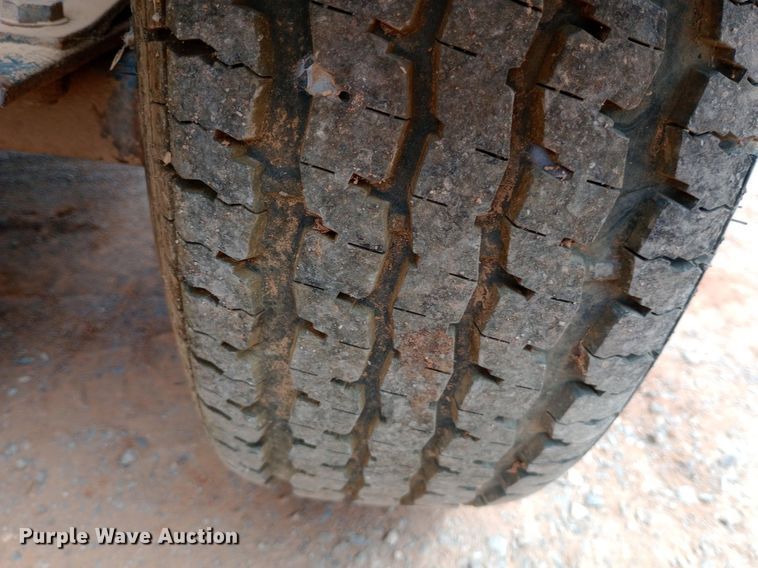 image for item DO7058 Deutz  F4L2011 engine