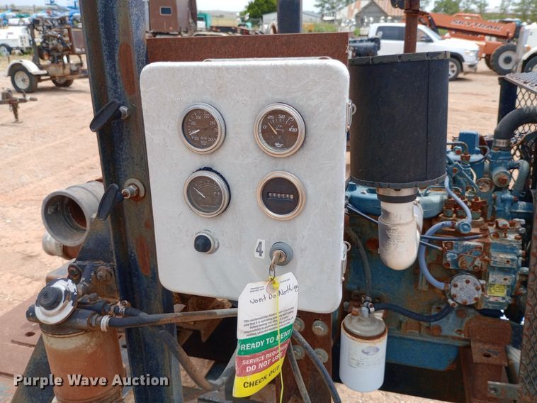 image for item DO7059 2006 Selwood  D75 water pump