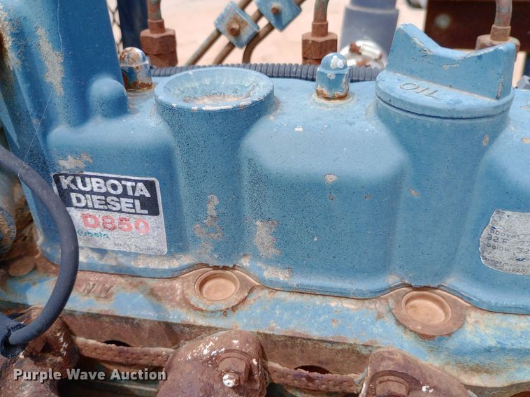 image for item DO7059 2006 Selwood  D75 water pump