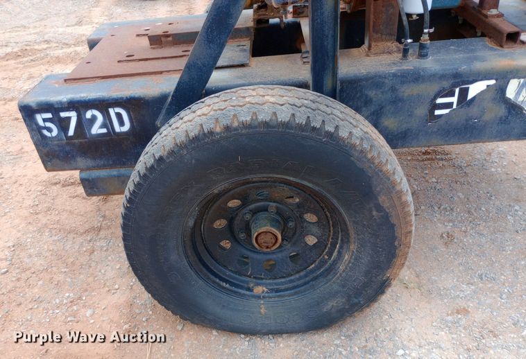 image for item DO7059 2006 Selwood  D75 water pump