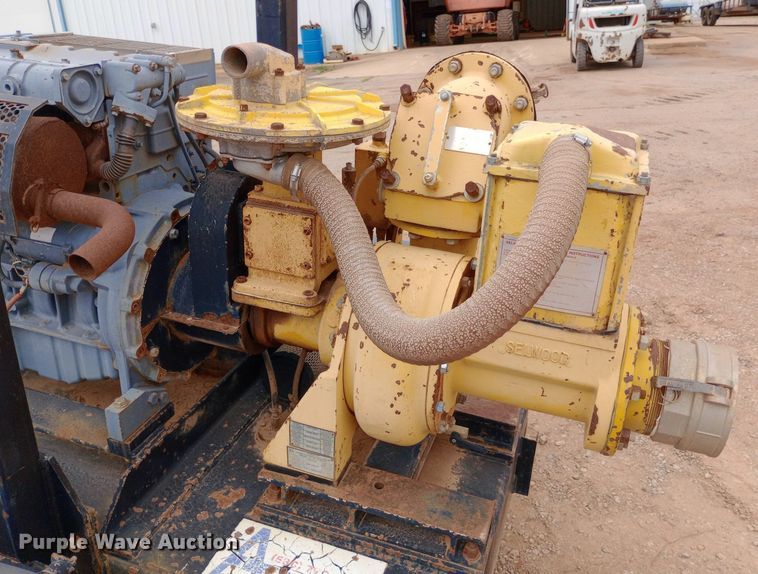 image for item DO7060 Selwood D150 water pump